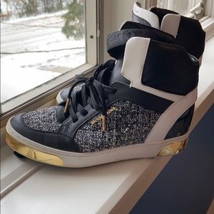 Michael Kors High Top Shoes Size 9